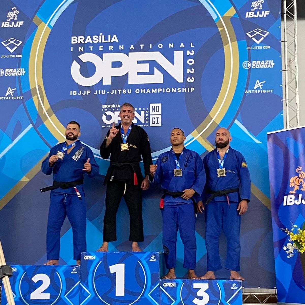 foto marcéu campeão jiu-jitsu